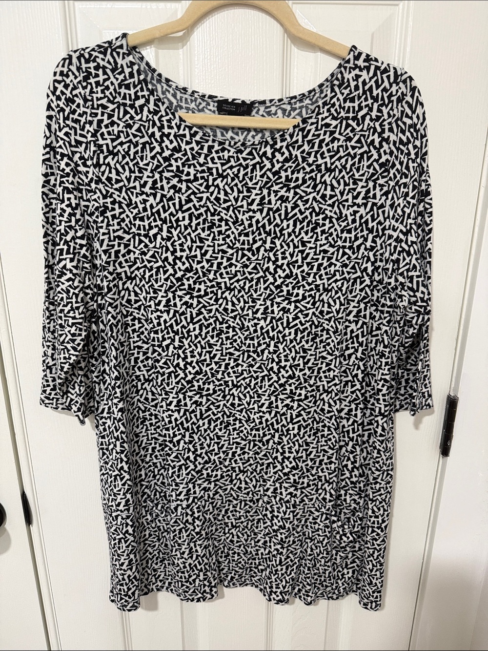 J. Jill Black & White Abstract Print Tunic